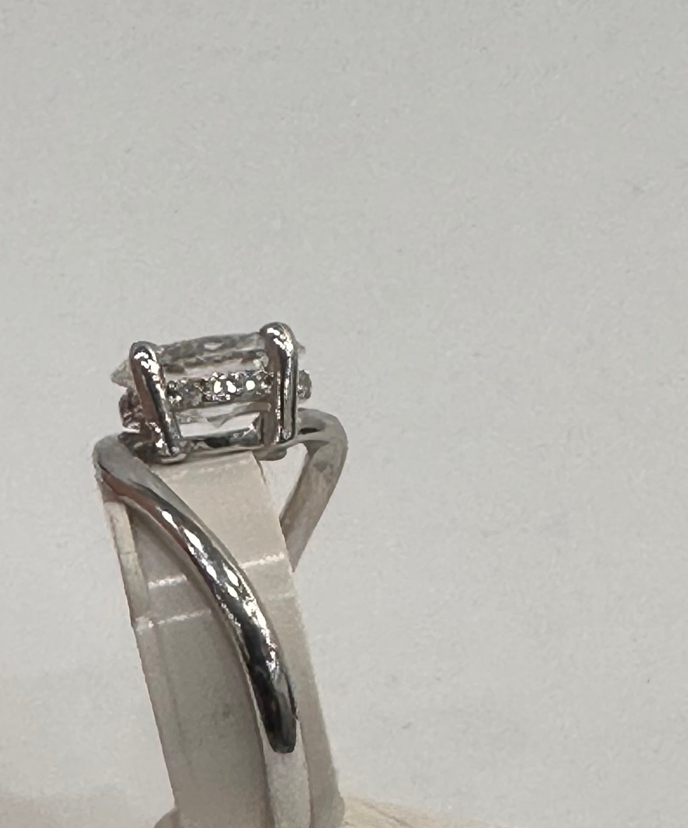 side view oval solitaire engagement ring