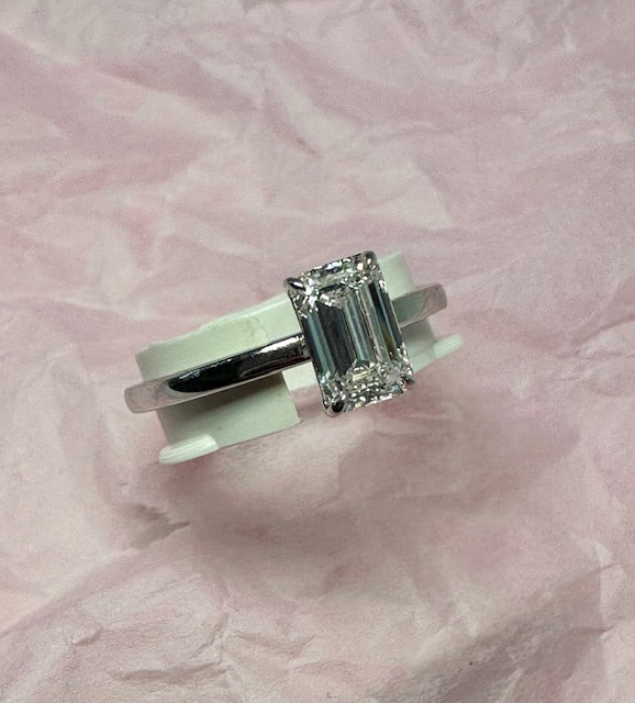 1 ct emerald cut lab diamond ring