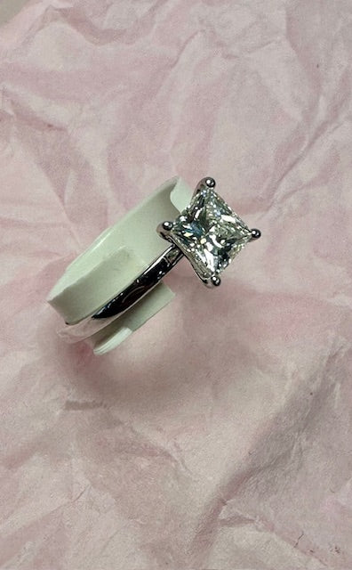 1 ct lab diamond princess cut ring