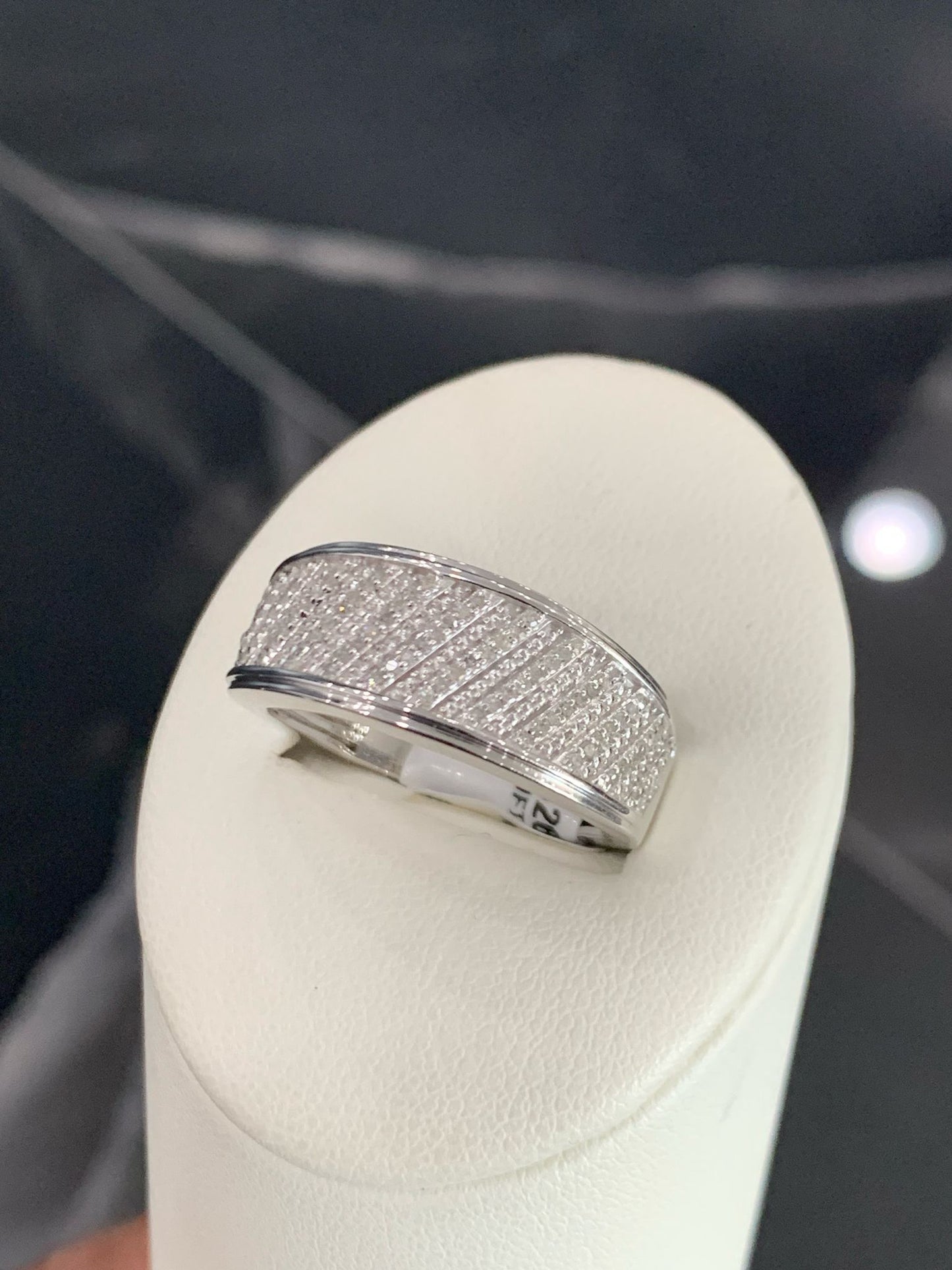 1/3 CTW mens silver band