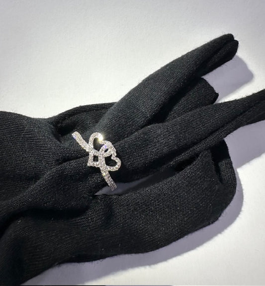 Natural diamond ring connected hearts