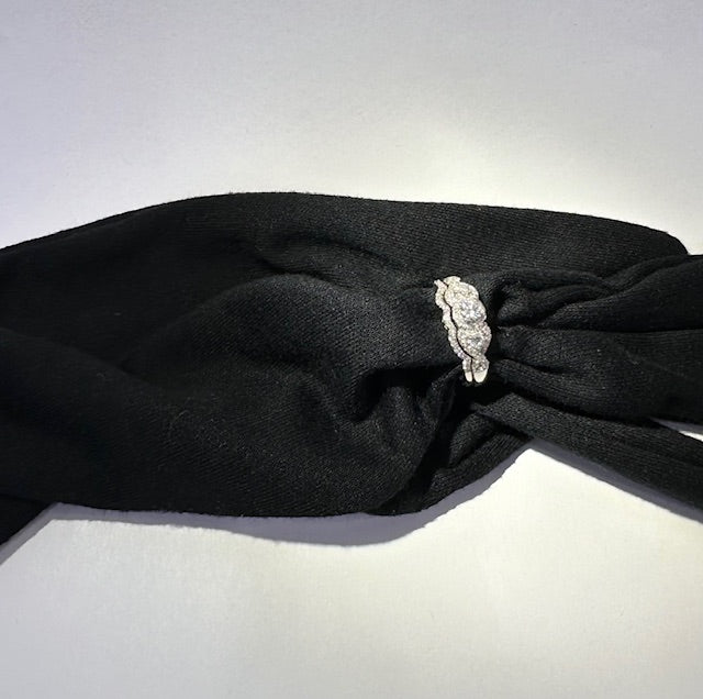 Natural Round diamond bridal set