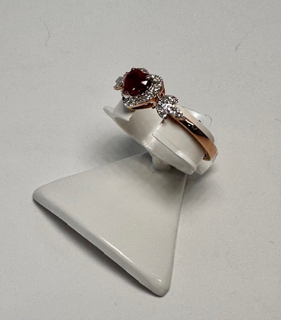 Natural diamond and ruby heart ring in rose gold